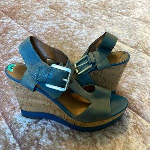 Wedge shoes size 8